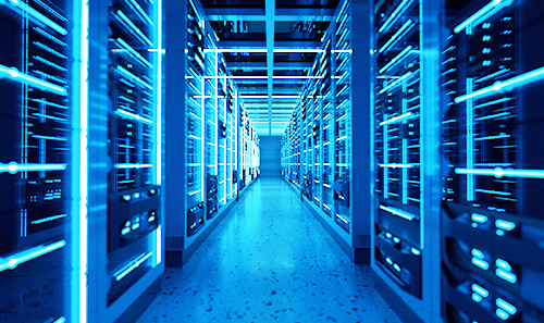 대규모 발전·수요 연계형은 사업모델을 지역 입주 데이터 센터 등 대규모 전력 소비처와 대형 발전소 연계형으로 구성하며, 해당 이미지는 데이터센터 내부의 서버가 설치된 모습을 촬영한 이미지이다.